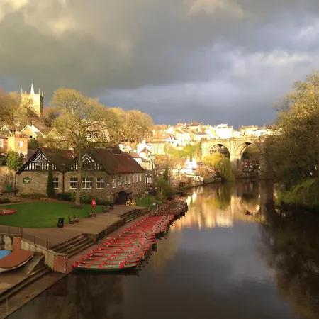 Bed & Breakfast Kirkgate House 3*