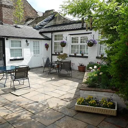 Kirkgate House 4* Knaresborough